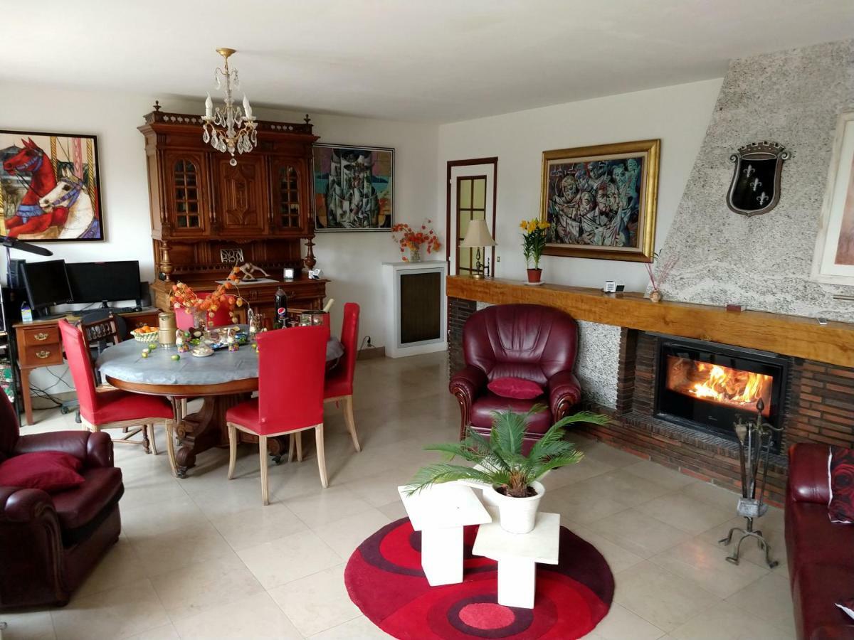 Villa Avec Piscine Proche Disneyland Et Paris Saint-Thibault-des-Vignes Εξωτερικό φωτογραφία